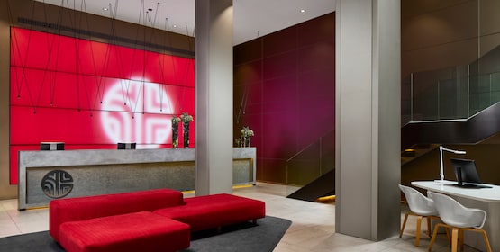 NH Collection Madrid Colón